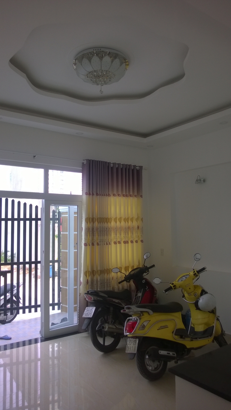 Nhà Phố 1 Trệt 1 Lầu Quân 9 Tiết Kiệm Hiện Đại