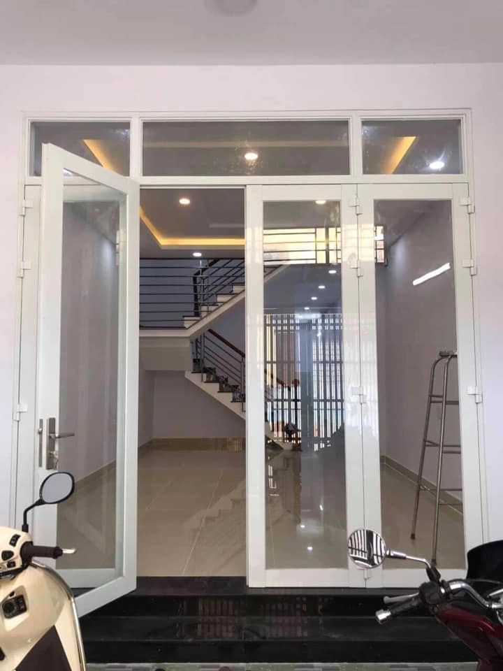 Nhà Phố  1 Trệt 1 Lầu Sân thượng